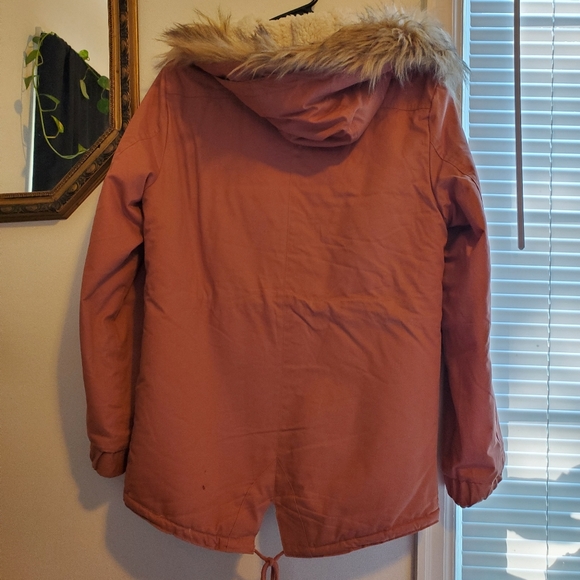 Winter coat - Picture 3 of 5